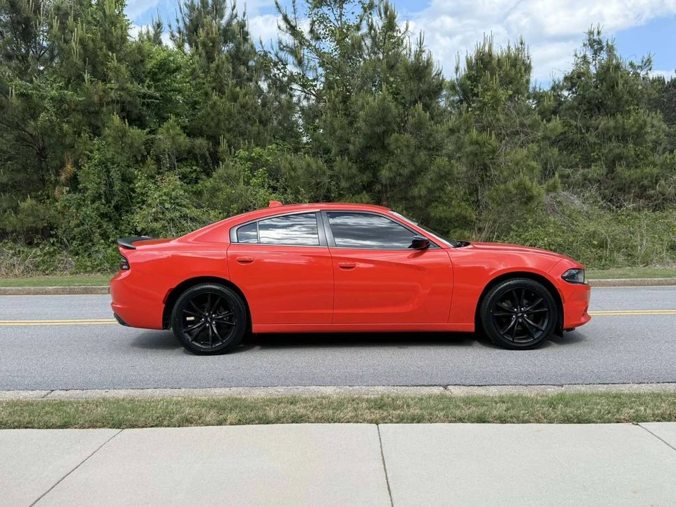 2018 Dodge Charger 7th Gen - Image 8 of 19