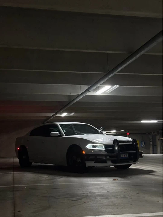 2018 Dodge Charger 7th Gen - Image 9 of 13