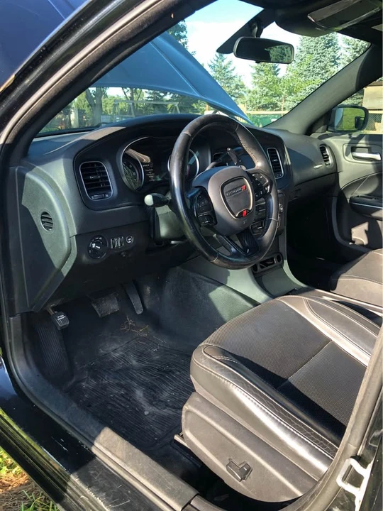 2018 Dodge Charger 7th Gen - Image 9 of 17
