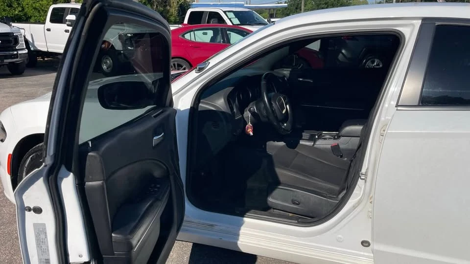 2018 Dodge Charger 7th Gen - Image 9 of 20
