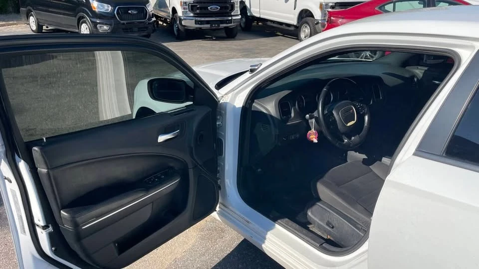 2018 Dodge Charger 7th Gen - Image 10 of 20