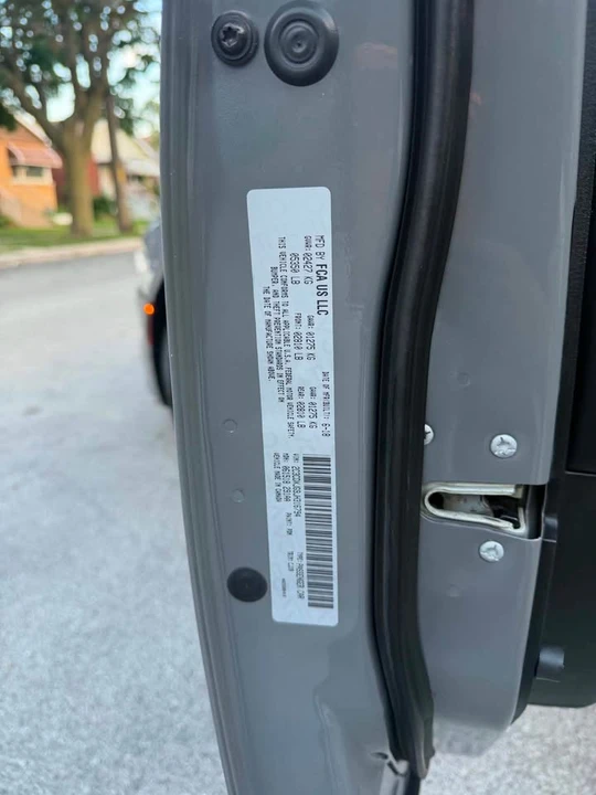 2018 Dodge Charger 7th Gen - Image 6 of 19
