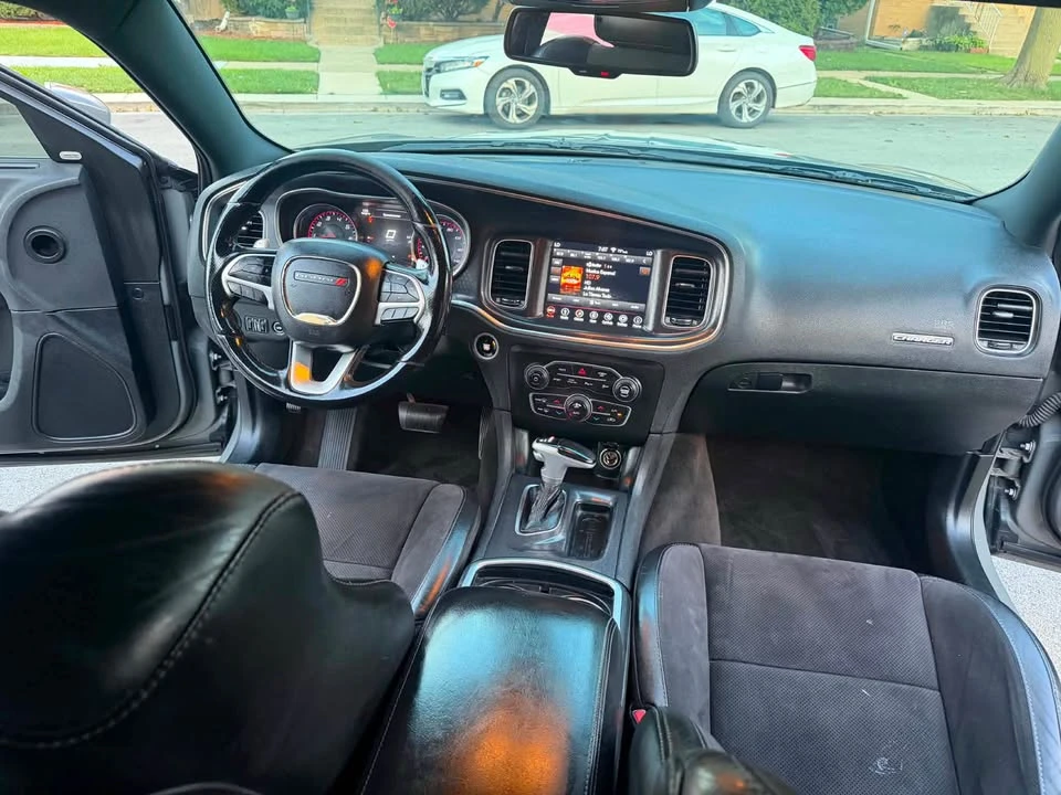 2018 Dodge Charger 7th Gen - Image 12 of 19