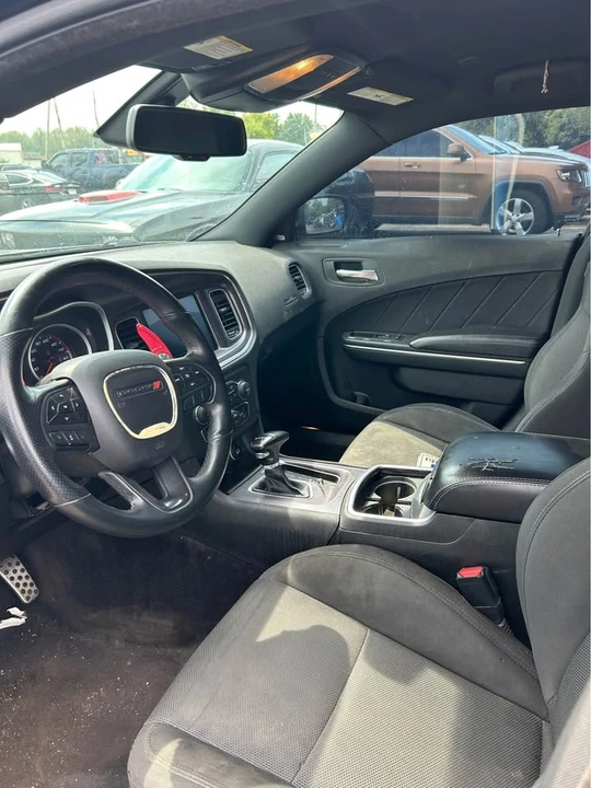 2018 Dodge Charger 7th Gen - Image 9 of 13