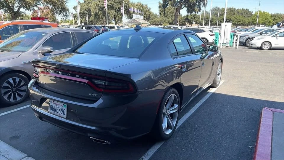 2018 Dodge Charger 7th Gen - Image 2 of 6