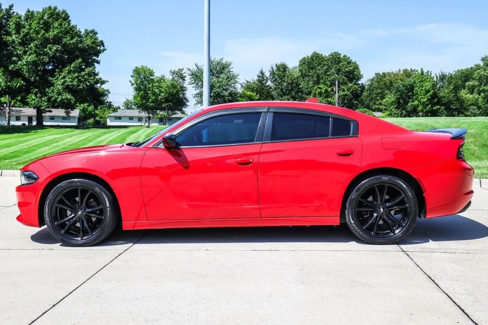 2018 Dodge Charger 7th Gen - Image 3 of 20