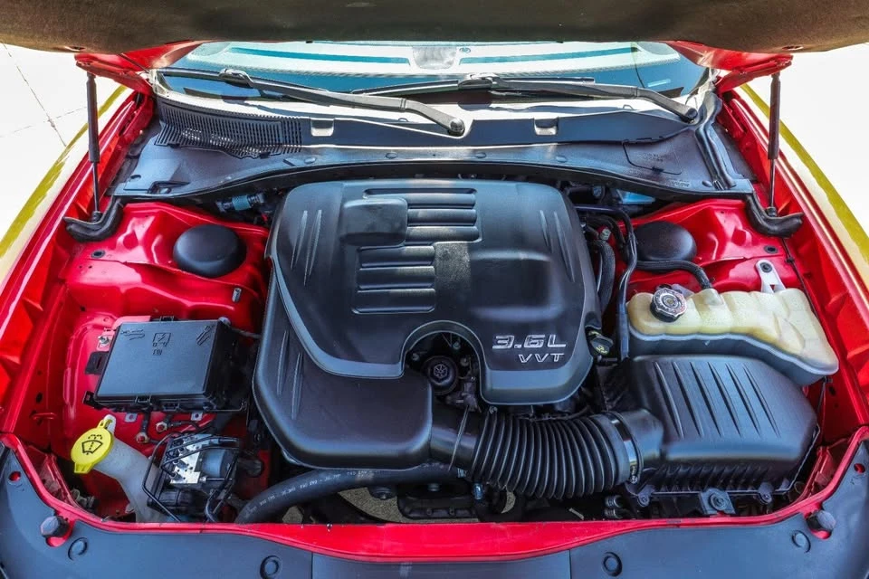 2018 Dodge Charger 7th Gen - Image 14 of 20