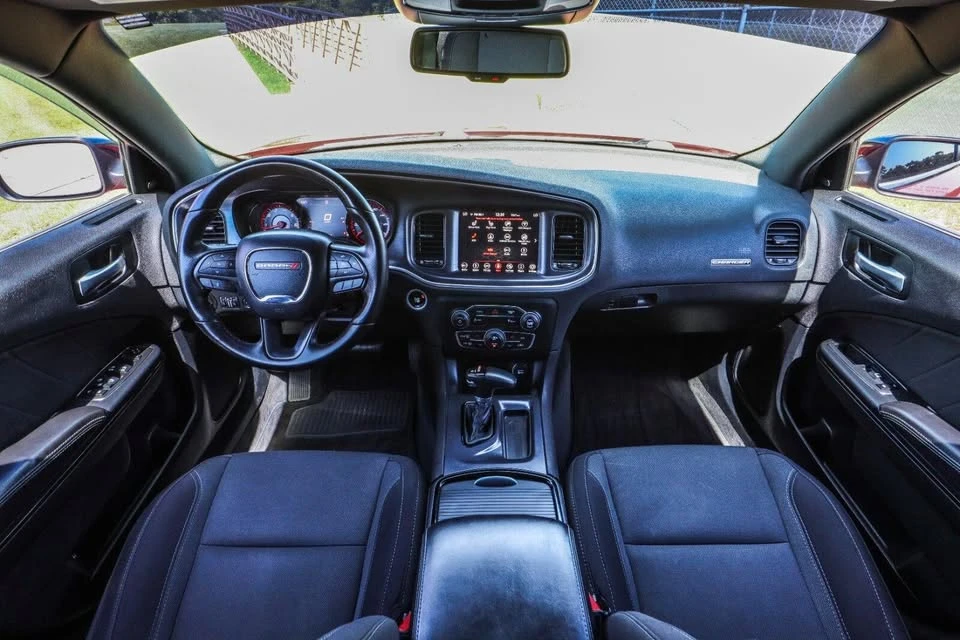 2018 Dodge Charger 7th Gen - Image 2 of 20