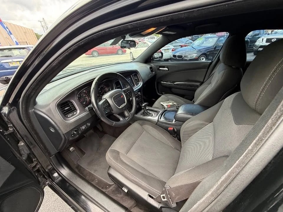 2018 Dodge Charger 7th Gen - Image 18 of 19