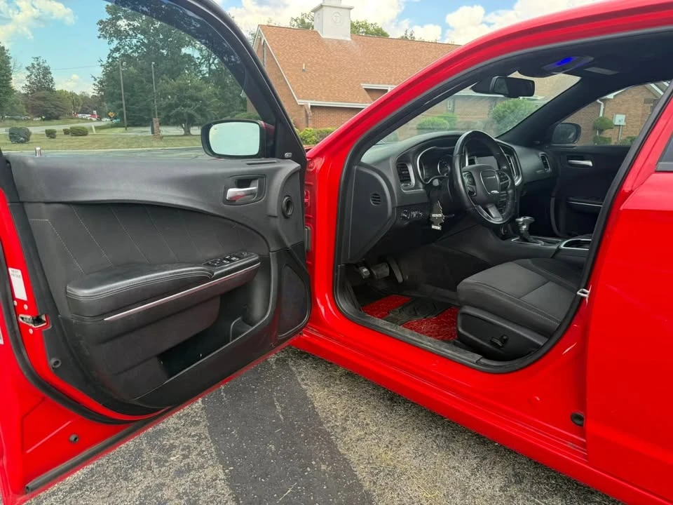 2018 Dodge Charger 7th Gen - Image 8 of 14