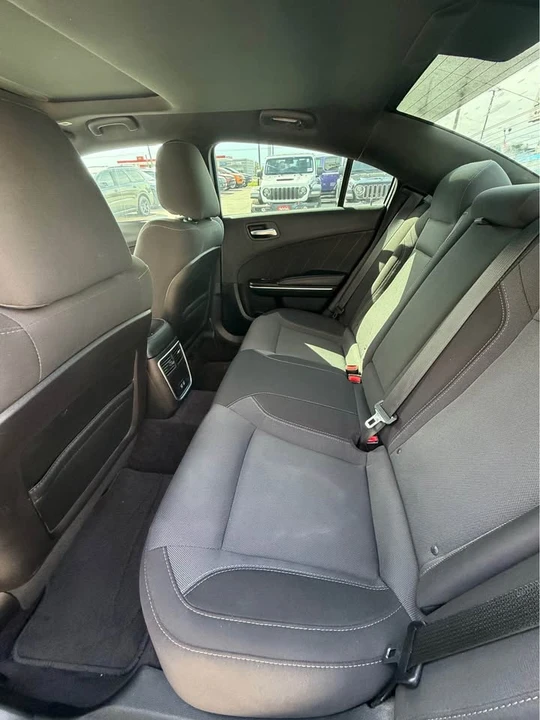 2018 Dodge Charger 7th Gen - Image 4 of 9