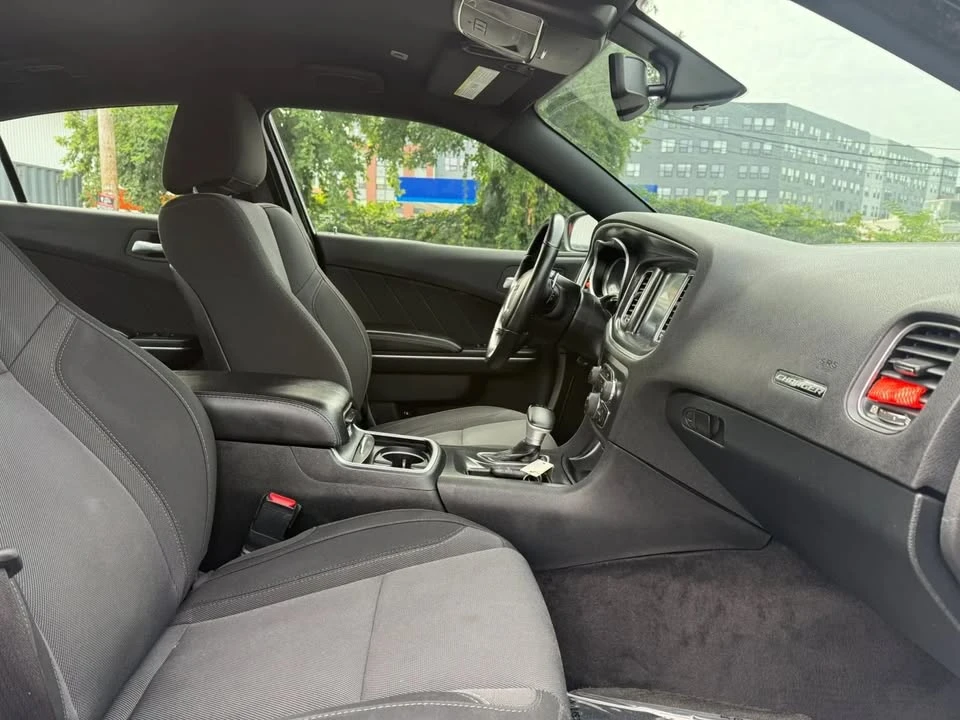 2018 Dodge Charger 7th Gen - Image 13 of 20