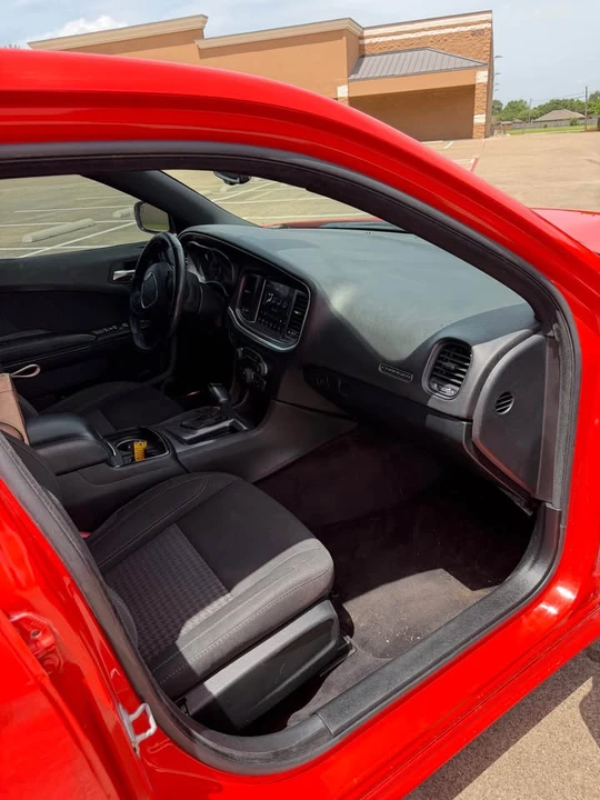 2018 Dodge Charger 7th Gen - Image 8 of 13