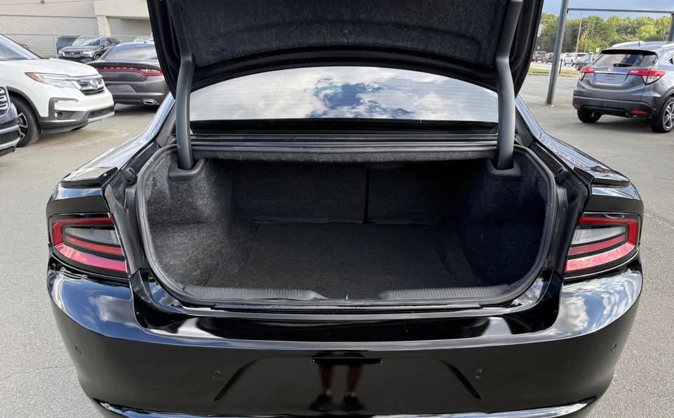 2018 Dodge Charger 7th Gen - Image 11 of 18