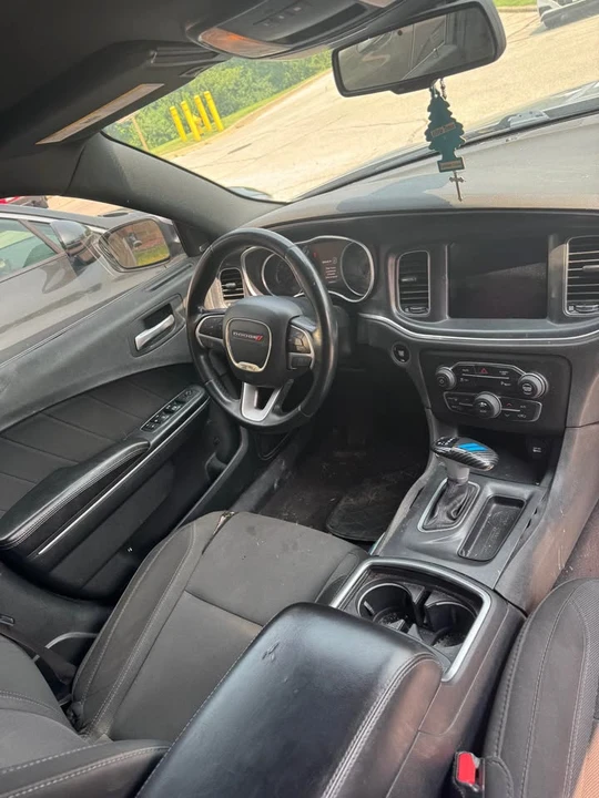 2018 Dodge Charger 7th Gen - Image 4 of 4