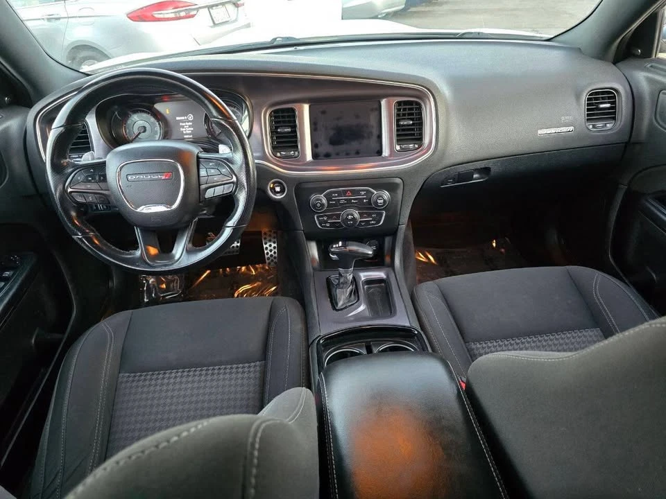 2018 Dodge Charger 7th Gen - Image 9 of 16