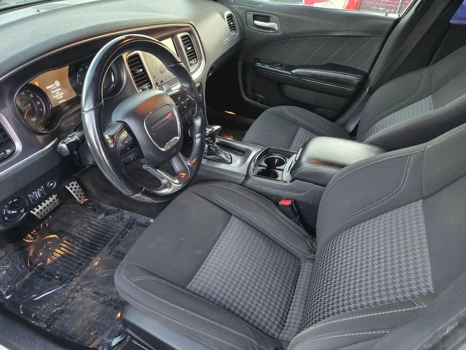 2018 Dodge Charger 7th Gen - Image 13 of 16
