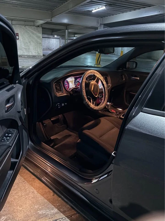 2018 Dodge Charger 7th Gen - Image 5 of 10