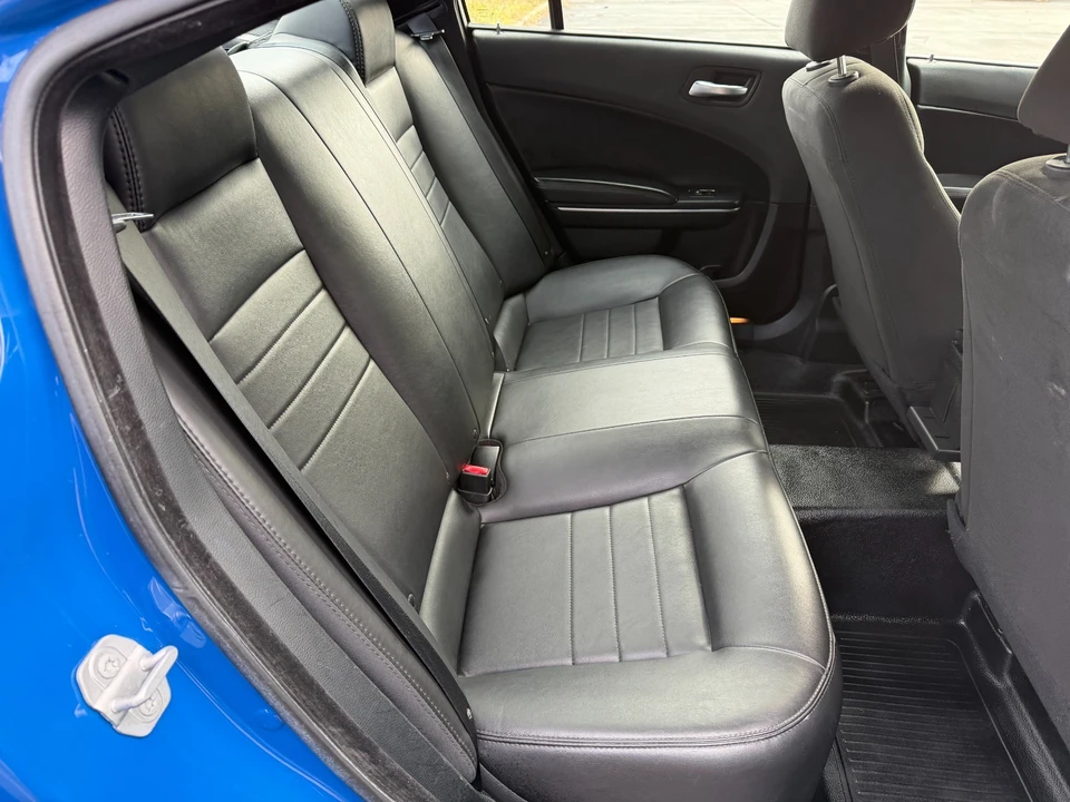 2018 Dodge Charger 7th Gen - Image 20 of 30