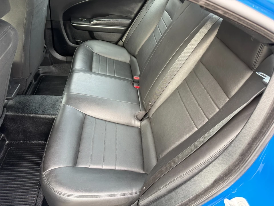 2018 Dodge Charger 7th Gen - Image 21 of 30