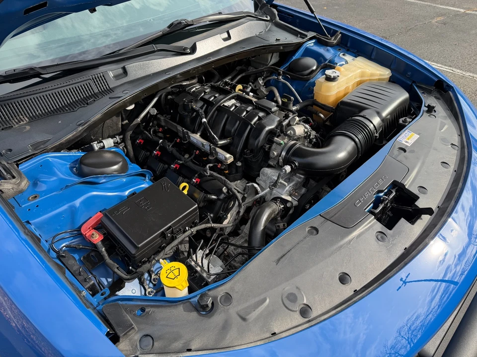 2018 Dodge Charger 7th Gen - Image 28 of 30
