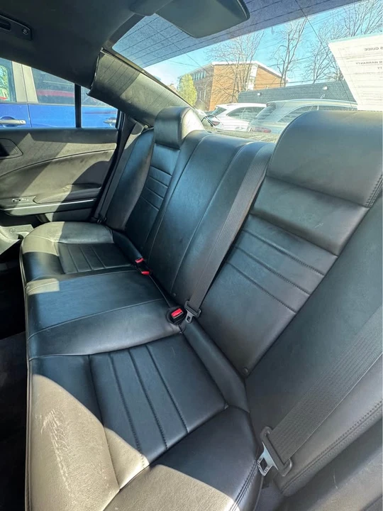 2018 Dodge Charger 7th Gen - Image 13 of 14