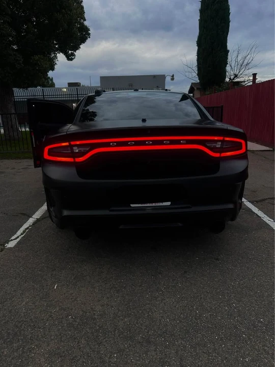 2018 Dodge Charger - Image 5 of 8
