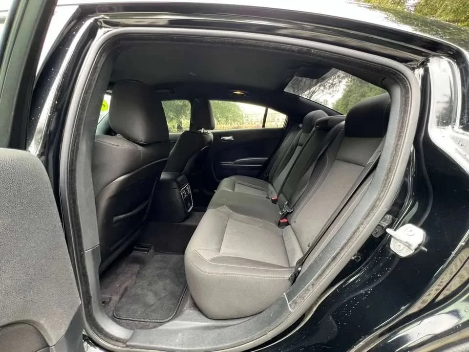 2018 Dodge Charger 7th Gen - Image 19 of 20