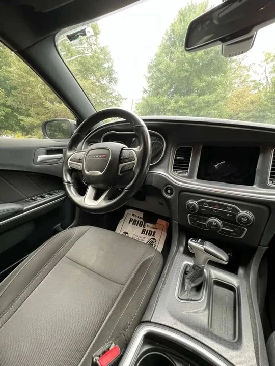 2018 Dodge Charger 7th Gen - Image 15 of 20