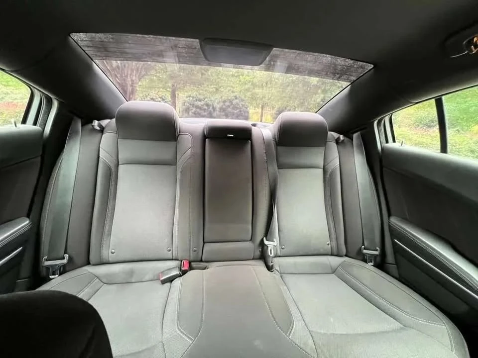 2018 Dodge Charger 7th Gen - Image 11 of 20