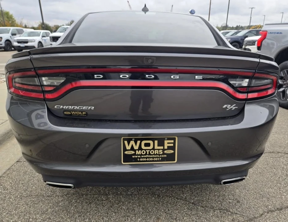 2018 Dodge Charger 7th Gen - Image 9 of 17