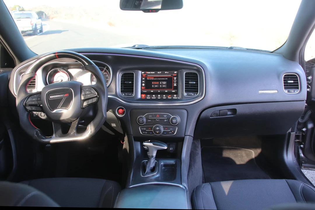 2018 Dodge Charger 7th Gen - Image 13 of 18
