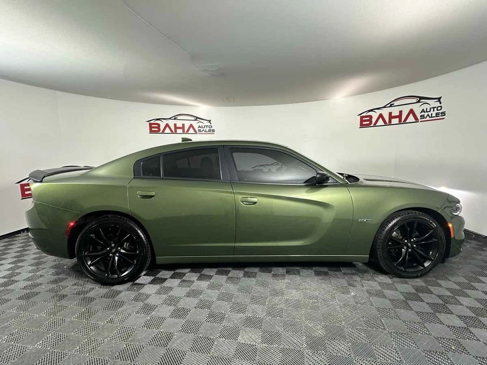 2018 Dodge Charger 7th Gen - Image 10 of 21