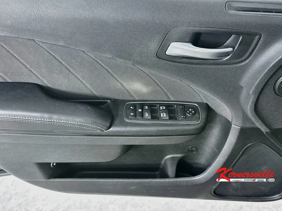 2018 Dodge Charger 7th Gen - Image 23 of 24