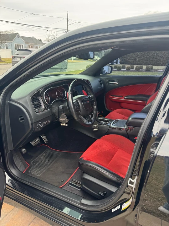 2018 Dodge Charger SRT & 392 7th Gen - Image 7 of 15