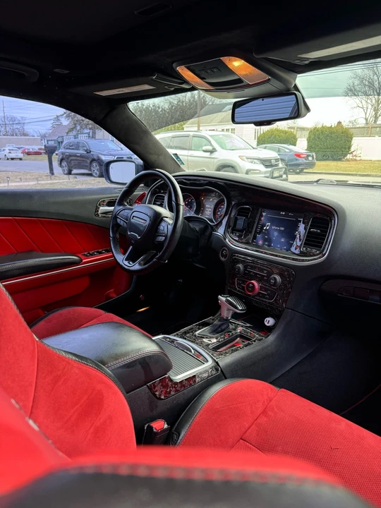2018 Dodge Charger SRT & 392 7th Gen - Image 11 of 15