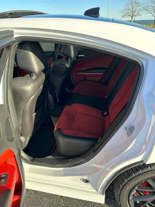 2018 Dodge Charger SRT & 392 7th Gen - Image 14 of 20