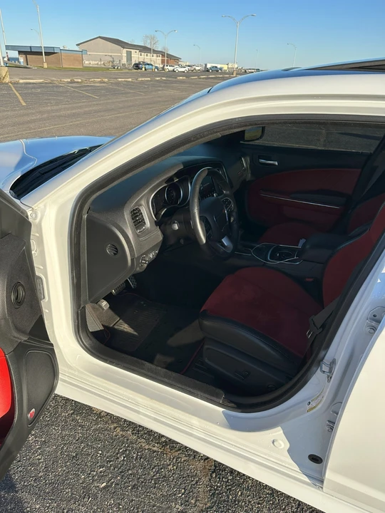 2018 Dodge Charger SRT & 392 7th Gen - Image 9 of 20