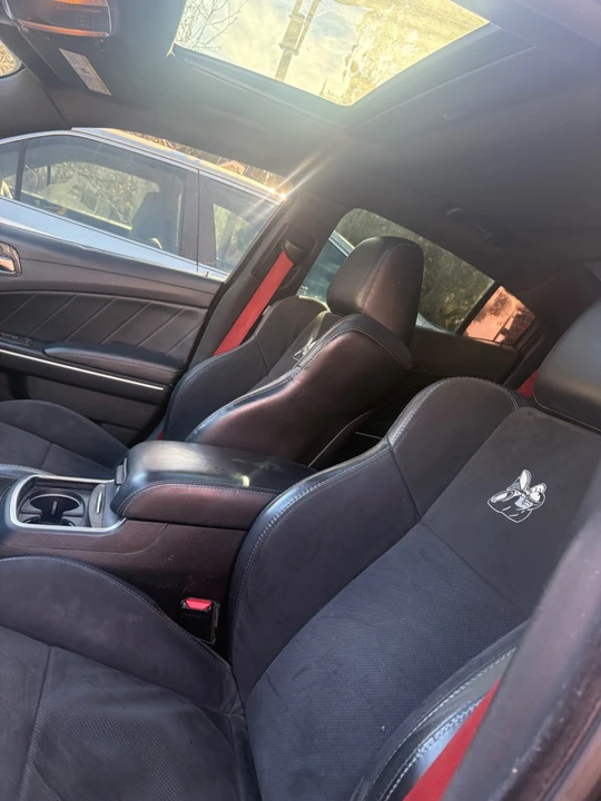 2018 Dodge Charger SRT & 392 7th Gen - Image 9 of 10
