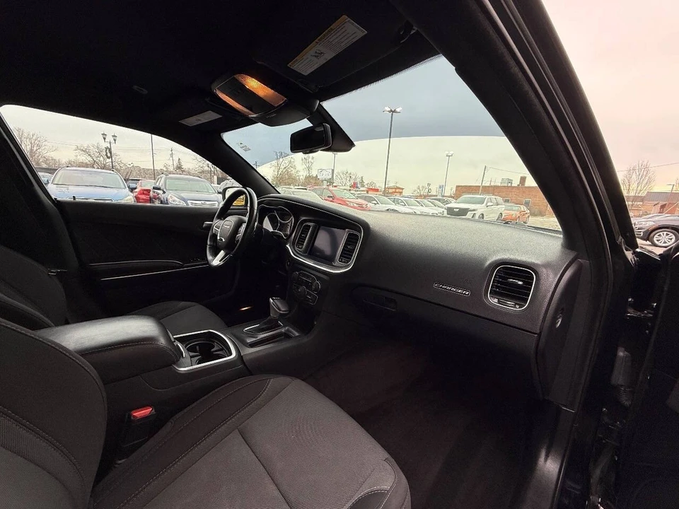2018 Dodge Charger 7th Gen - Image 14 of 21