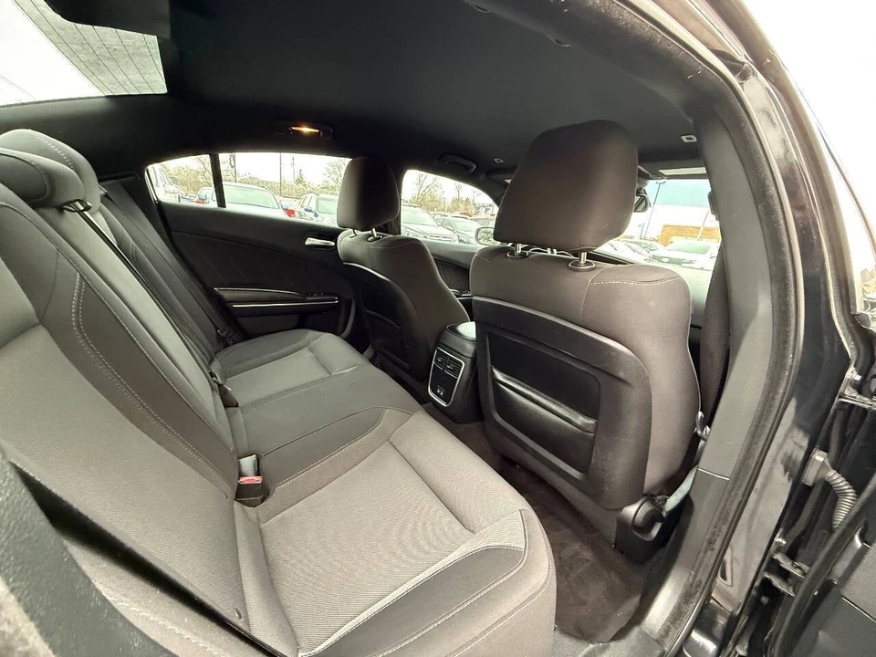 2018 Dodge Charger 7th Gen - Image 13 of 21
