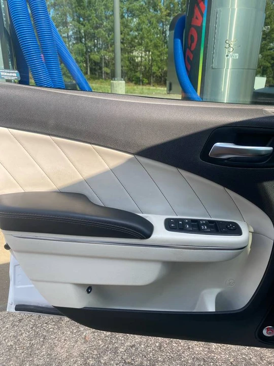 2018 Dodge Charger 7th Gen - Image 12 of 15