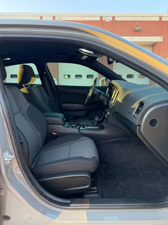2018 Dodge Charger 7th Gen - Image 16 of 20