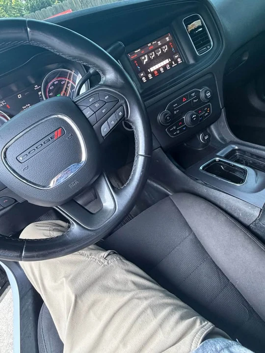 2018 Dodge Charger 7th Gen - Image 2 of 8