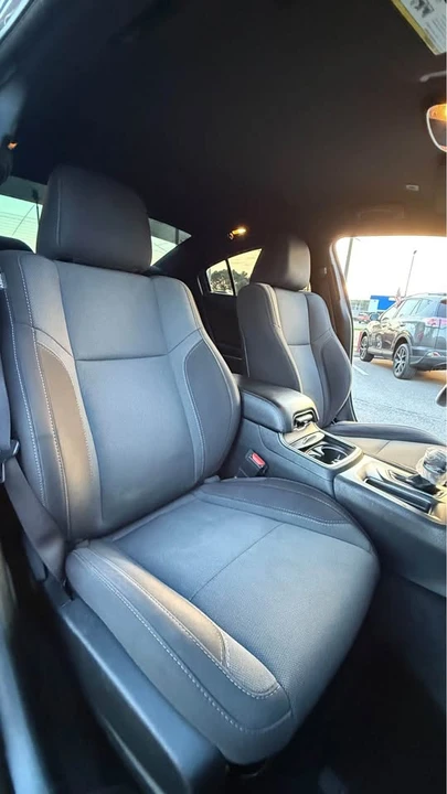 2018 Dodge Charger 7th Gen - Image 8 of 14