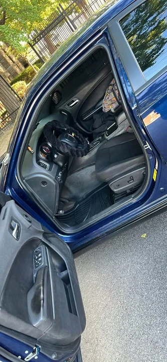 2018 Dodge Charger 7th Gen - Image 9 of 16
