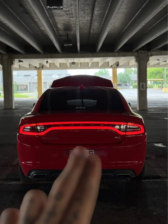 2018 Dodge Charger 7th Gen - Image 6 of 8