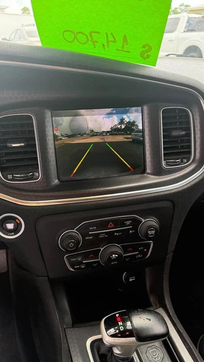 2018 Dodge Charger 7th Gen - Image 15 of 20