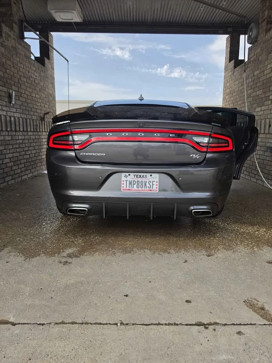 2018 Dodge Charger 7th Gen - Image 4 of 10