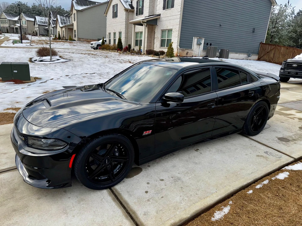 2018 Dodge Charger SRT & 392 7th Gen - Image 9 of 31